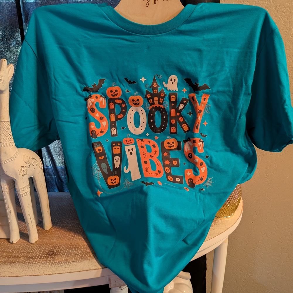 Gildan Teal 'Spooky Vibes' Short Sleeve Tee
